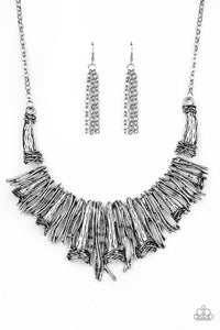 In The MANE‐stream Silver Necklace Paparazzi