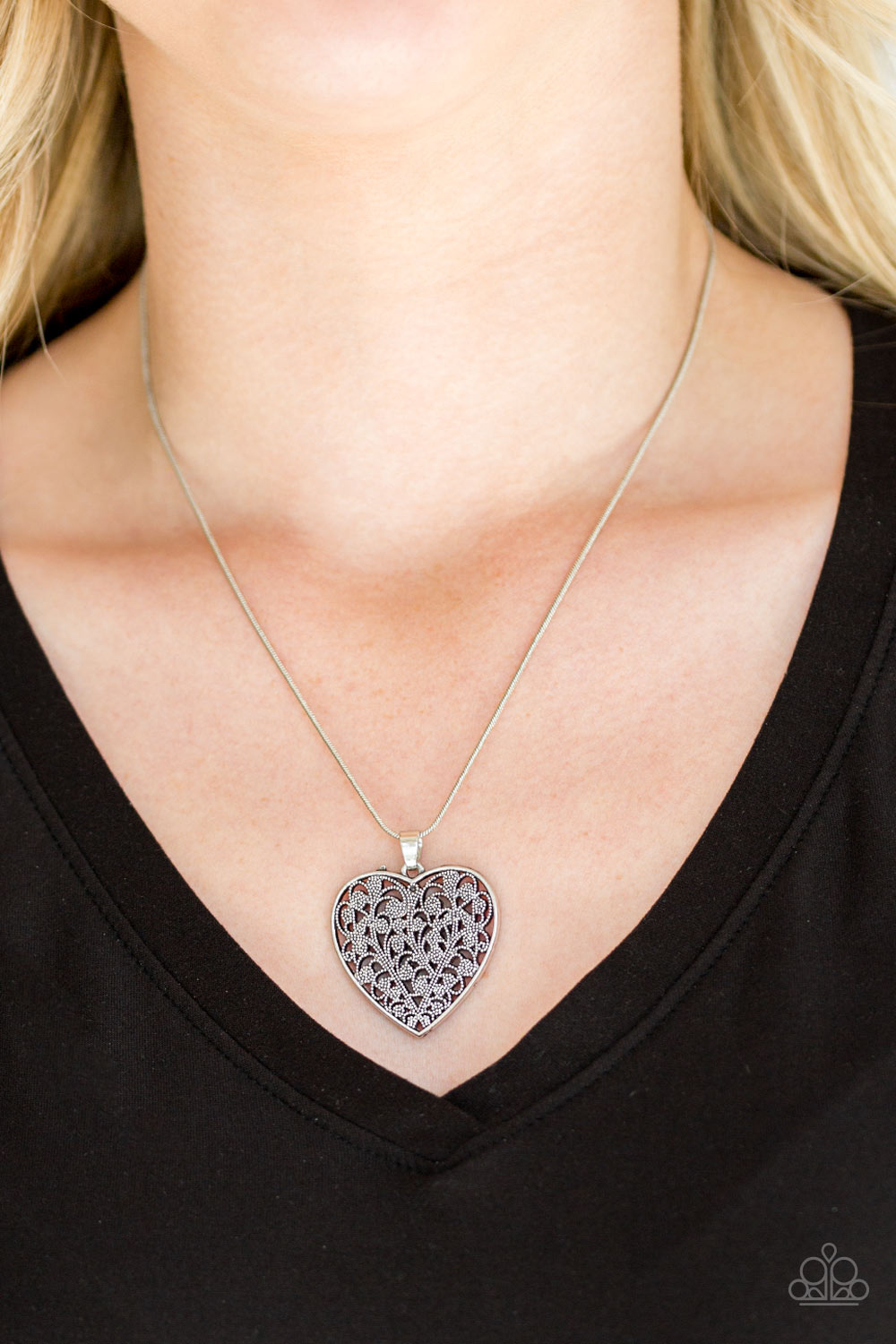 Look Into Your Heart - Silver Necklace Paparazzi