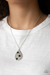 Sparkle All The Way - Green Necklace Paparazzi