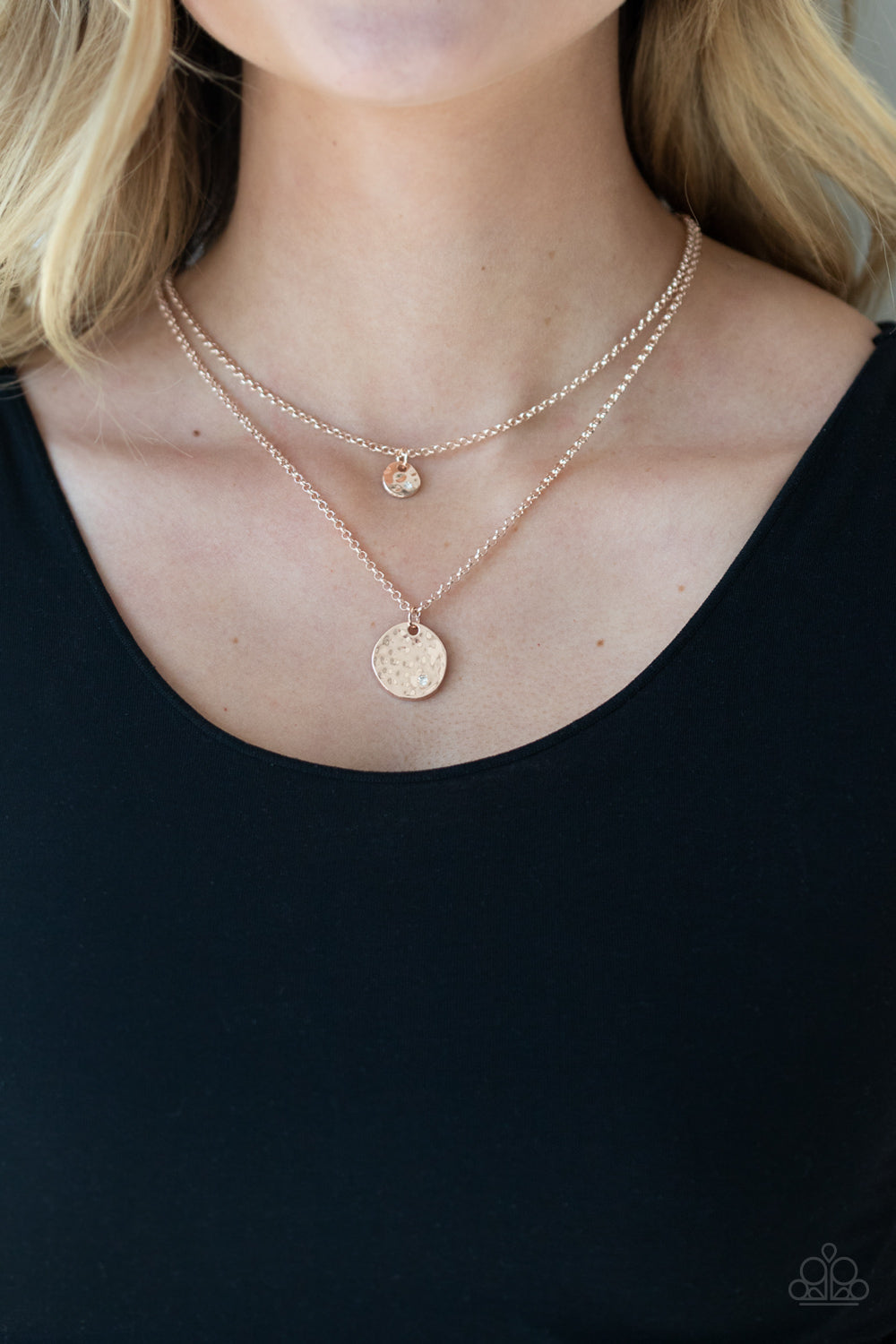 Modern Minimalist - Rose Gold Necklace Paparazzi-1032