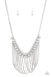 Flaunt Your Fringe - White Necklace Paparazzi‐334