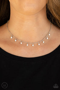 Dainty Diva - White Necklace Paparazzi-1057