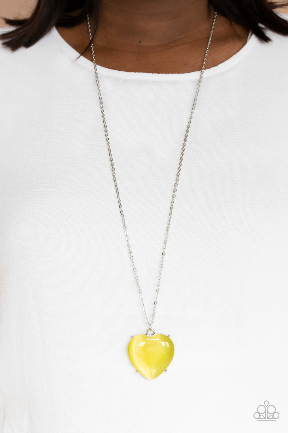 Warmhearted Glow - Yellow Necklace Paparazzi - 1350