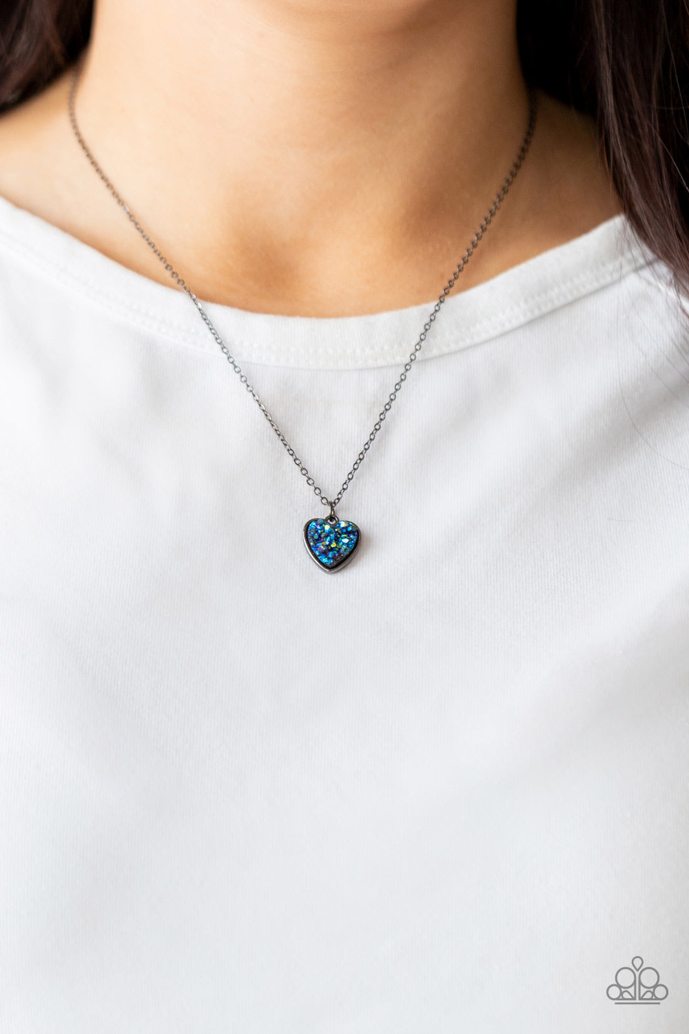 Pitter-Patter, Goes My Heart - Blue Necklace Paparazzi - 1344