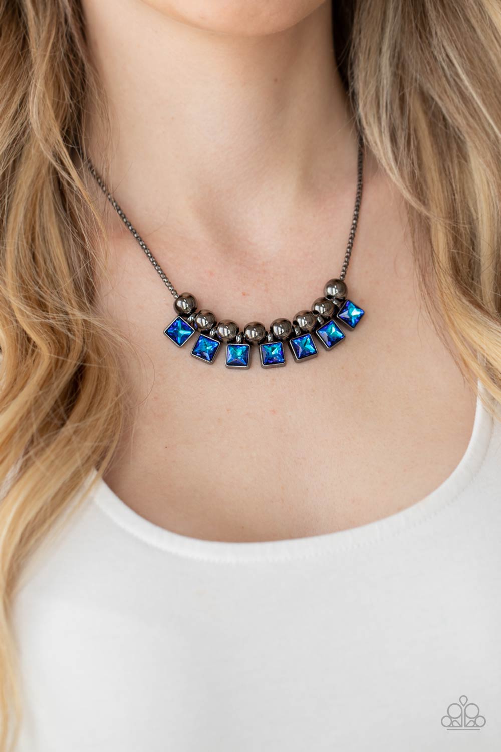 Graciously Audacious - Blue Necklace Paparazzi - 1355