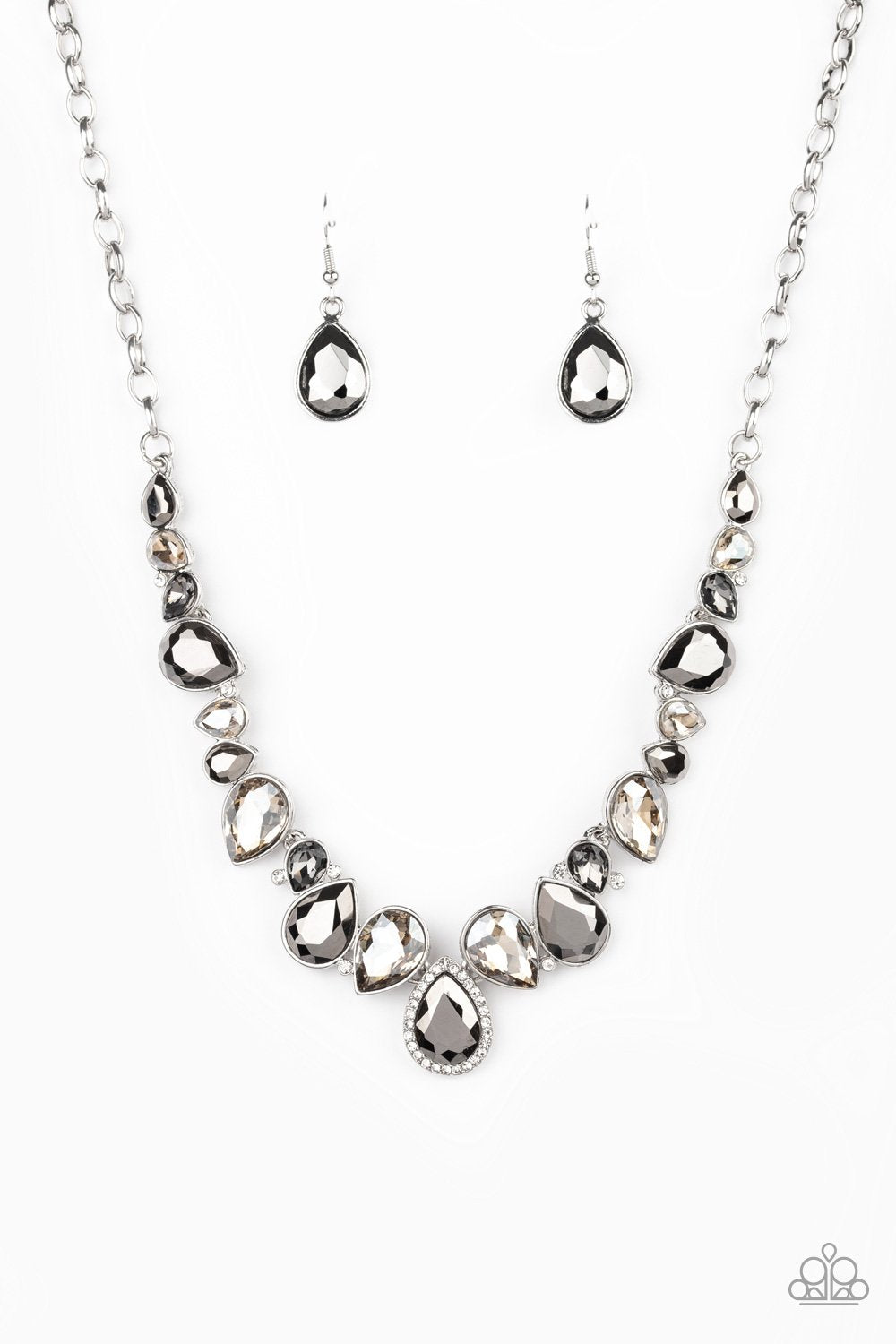 I Want It All Silver Necklace Paparazzi‐968